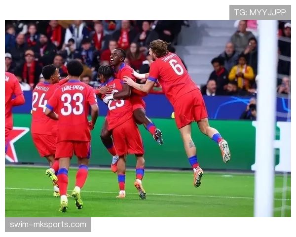 巴黎圣日耳曼瞄准德甲新星，意在补强阵容引热议